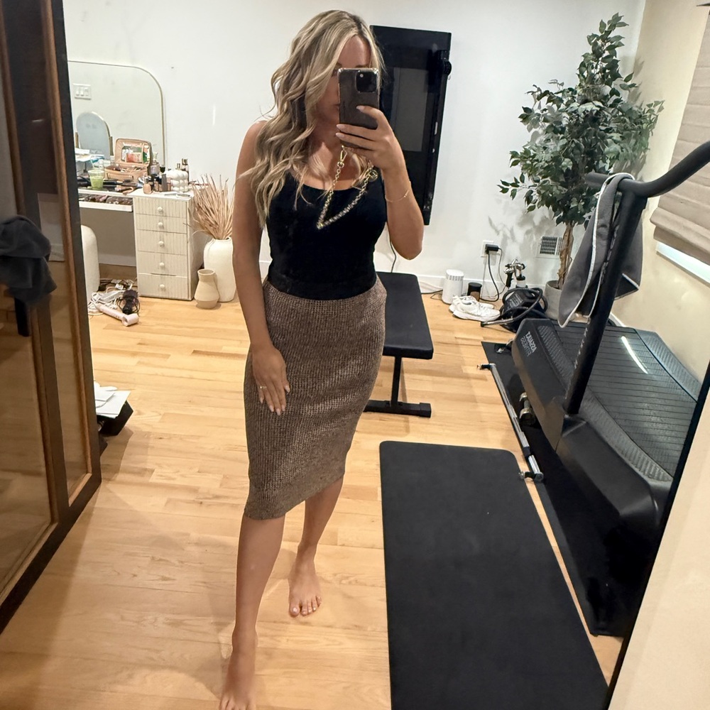 NWT Vici knit midi skirt